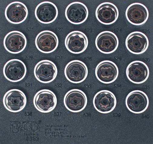 Sada klíčů na bezpečnostní šrouby kol v pěnové výplni, VAG, 20 ks - B8963